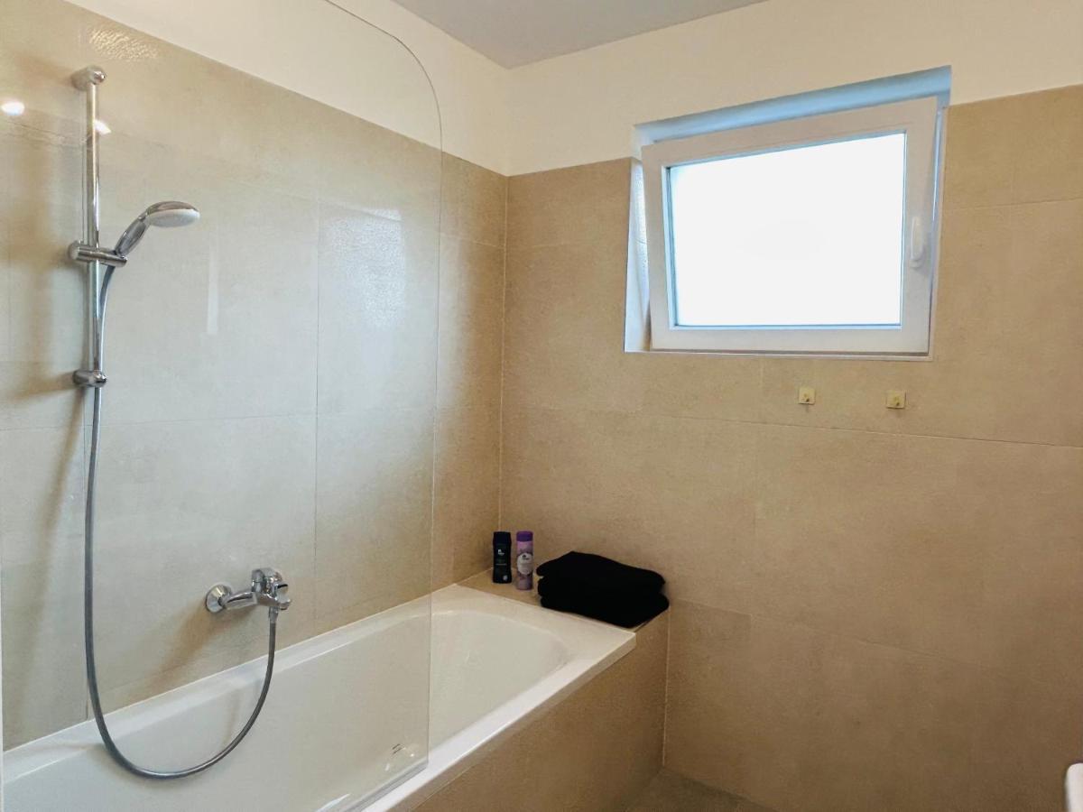 Apartament Modern - Free Parking - Balcony Wiedeń Zewnętrze zdjęcie